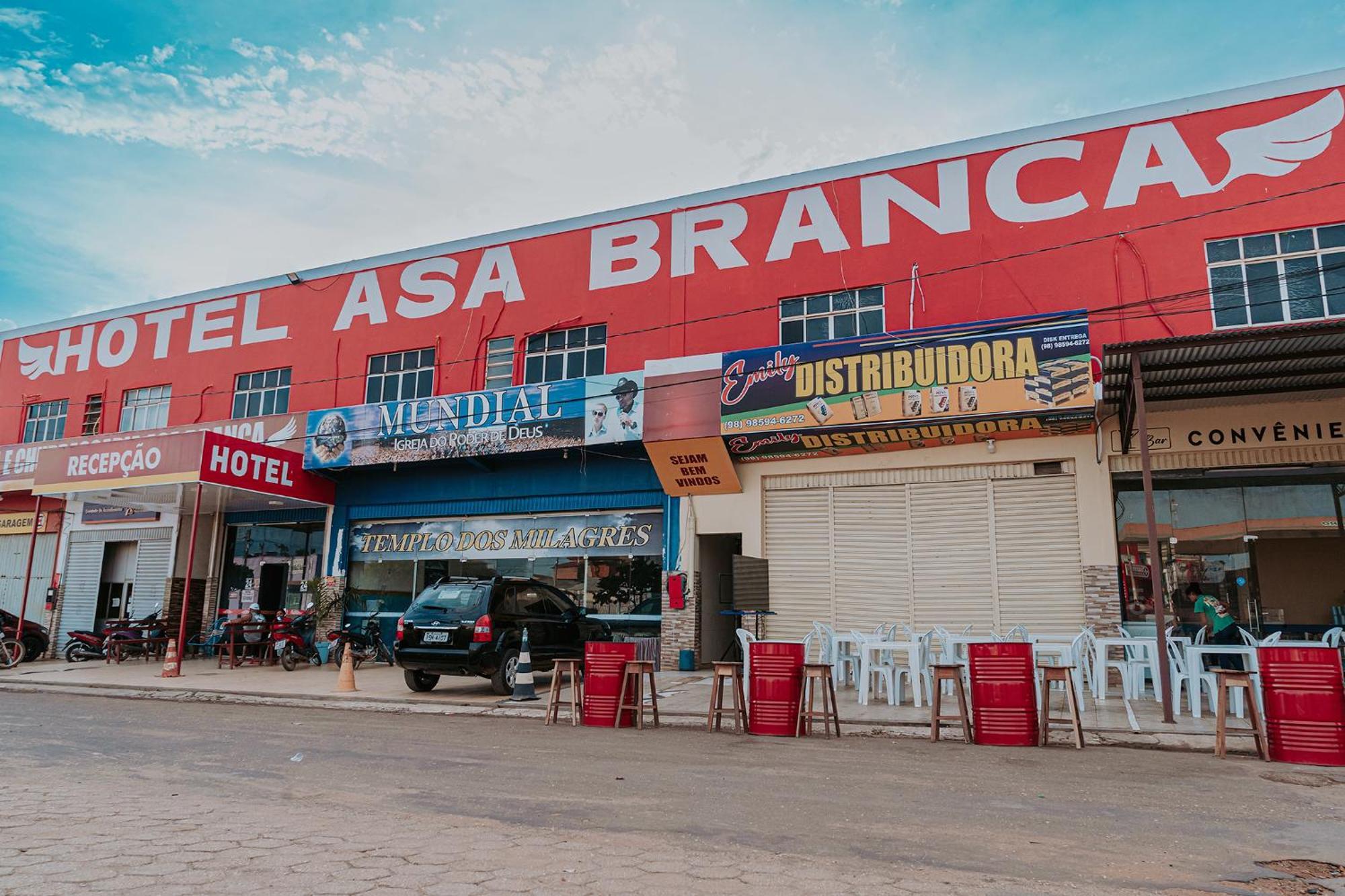 Hotel E Churrascaria Asa Branca Buriticupu 外观 照片