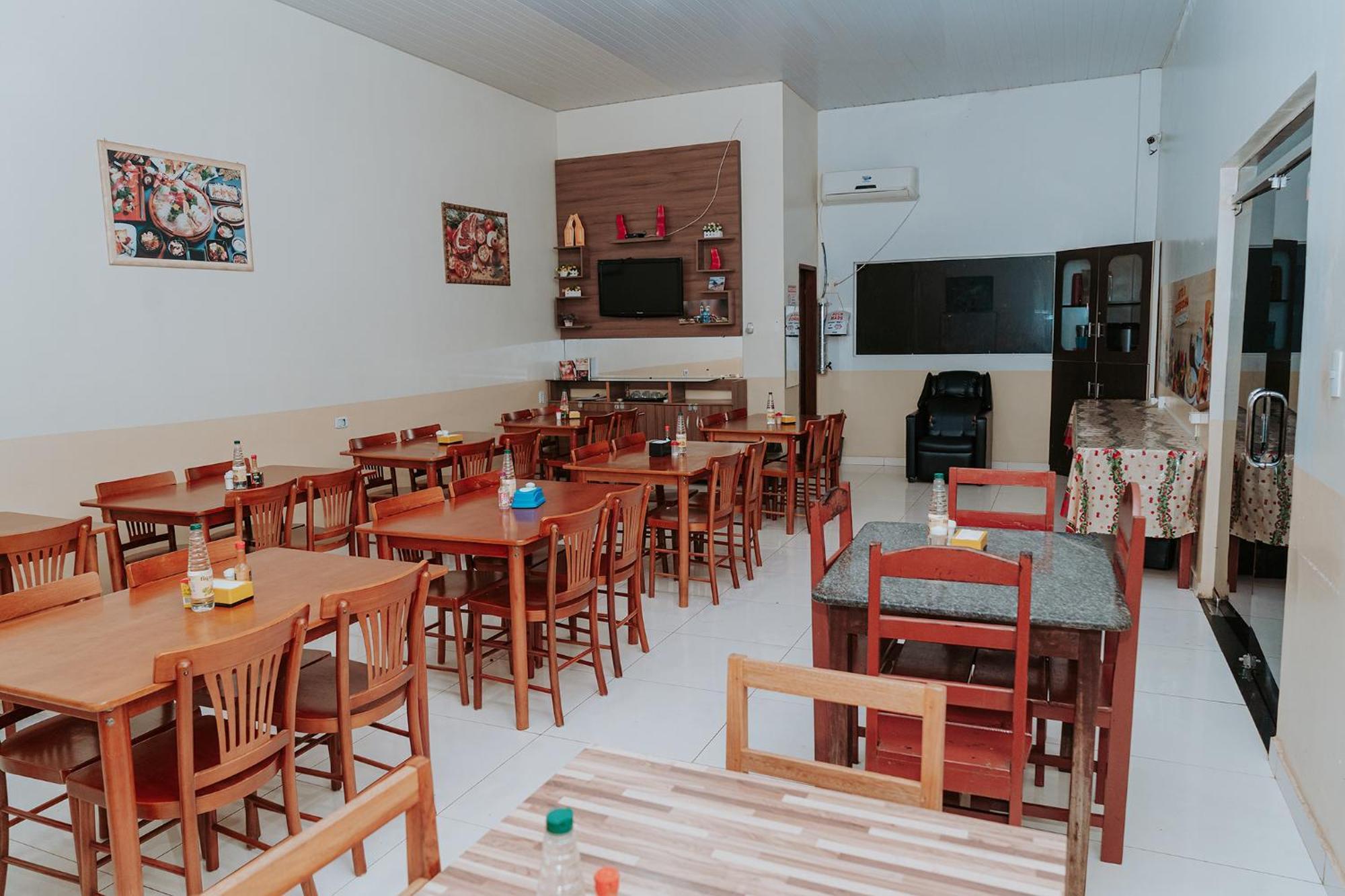 Hotel E Churrascaria Asa Branca Buriticupu 外观 照片