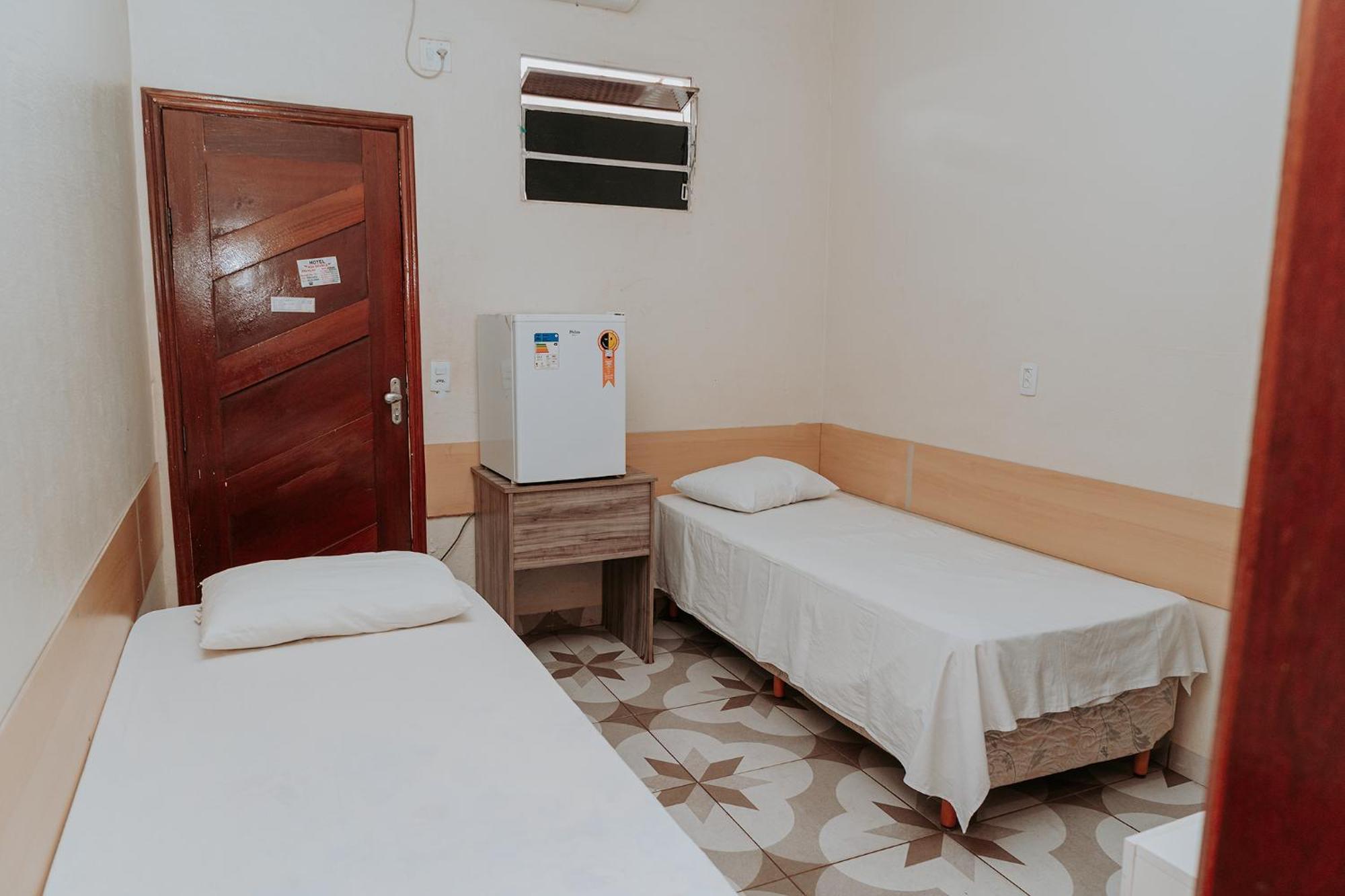 Hotel E Churrascaria Asa Branca Buriticupu 外观 照片